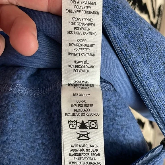 Patagonia sweater, size S - Picture 7 of 7